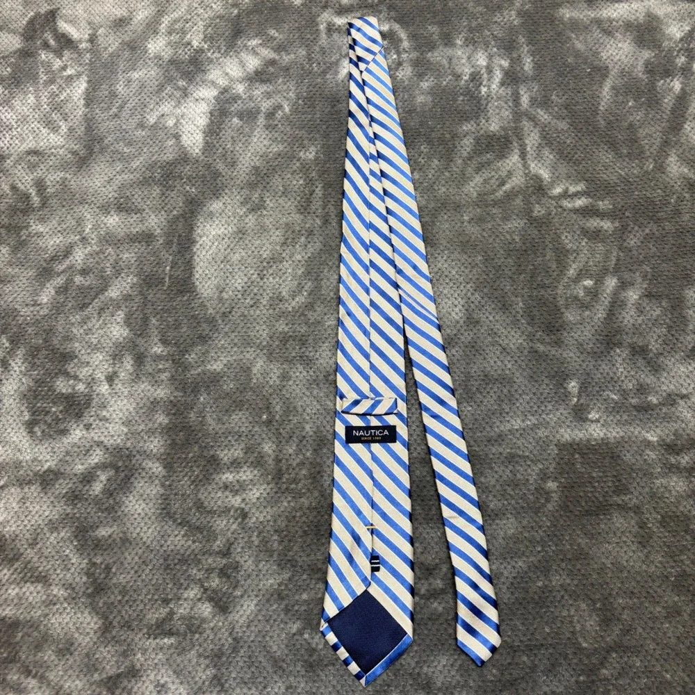 Nautica 100% silk